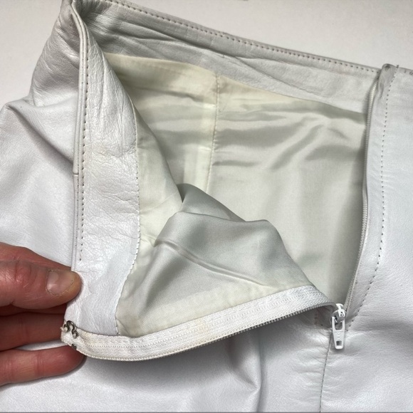 Vintage 90s Leather Mini Pencil Skirt White & Black Patch Detail Lined XS - Picture 14 of 16